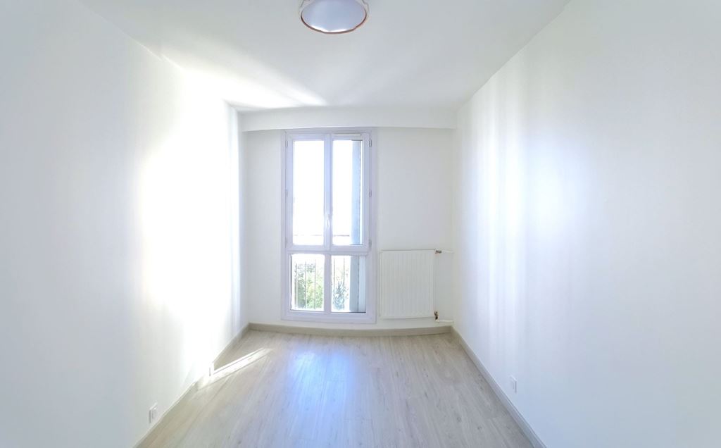 Appartement T4 NOISY LE SEC (93130) AGENCE LAND-IMMO