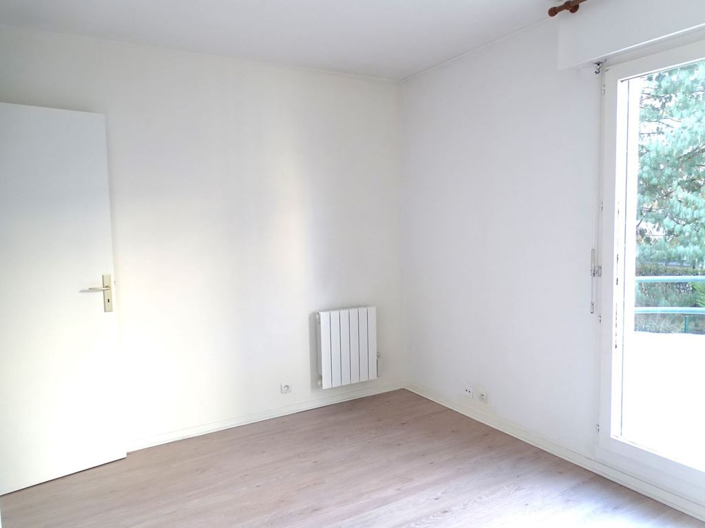 Appartement T2 ST CLOUD (92210) AGENCE LAND-IMMO